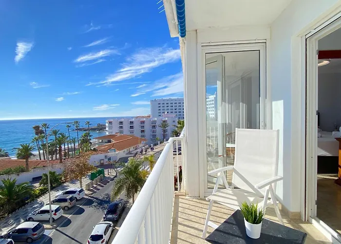 Апартаменти Delfin 3º3 Seaview Casasol *